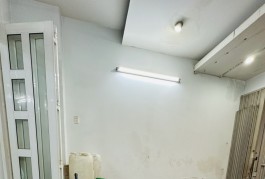BÁN NHÀ MẶT TIỀN 83M2 4 TẦNG NỞ HẬU 4M 6PN KD ĐỈNH LẠC LONG QUÂN 10 TỶ.